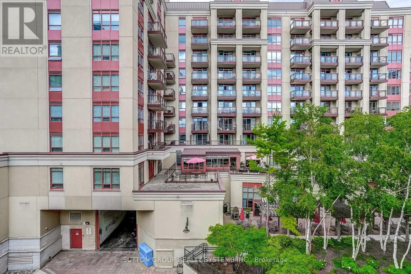 #408 15 REAN DRIVE - 20