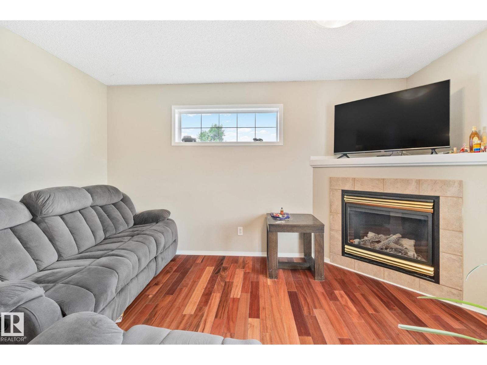3769 21 ST NW - 9