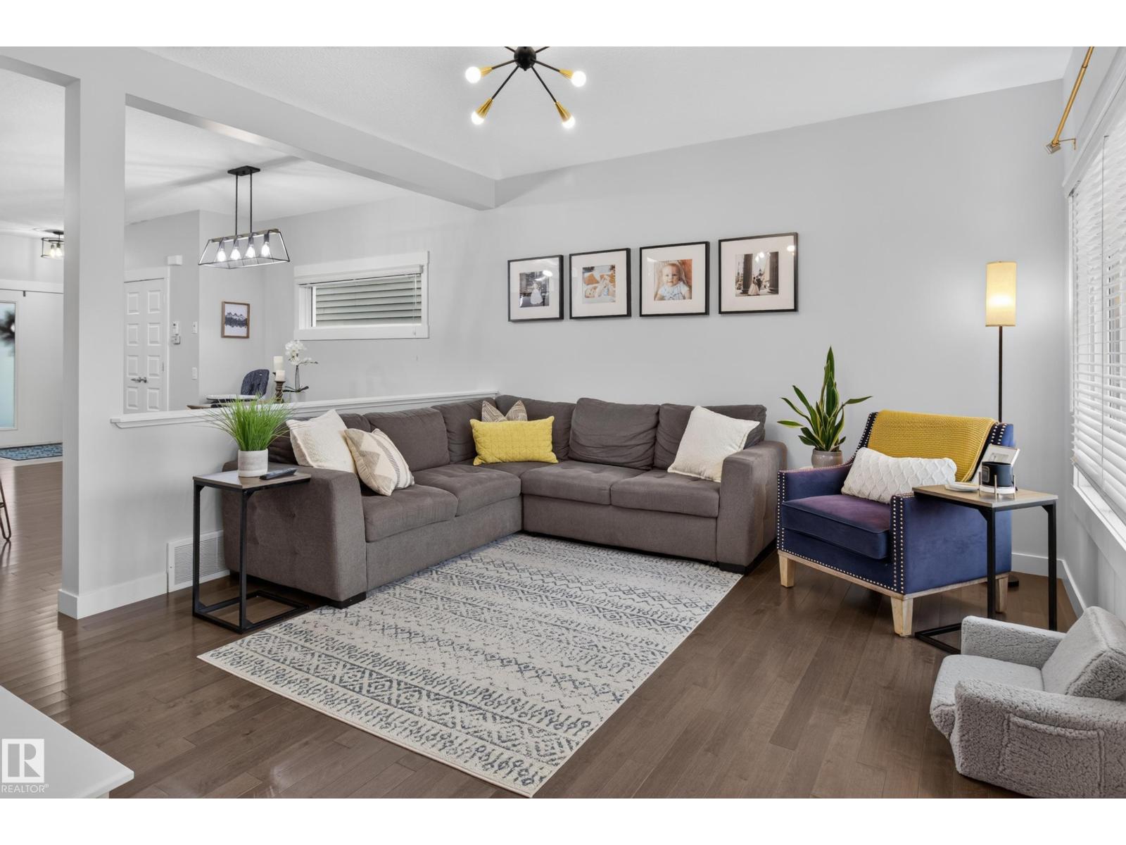 17305 73 ST NW - 16
