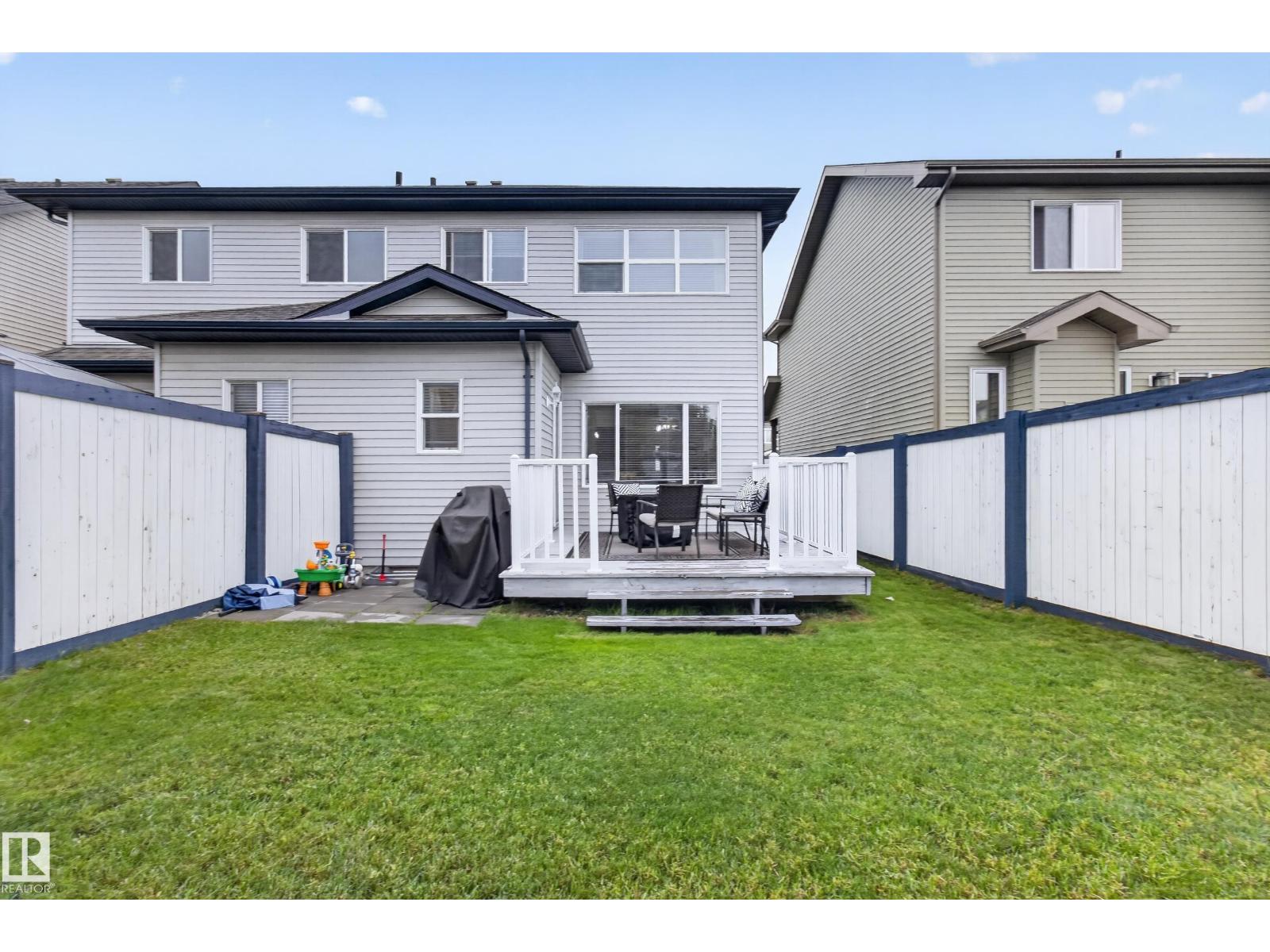 17305 73 ST NW - 34