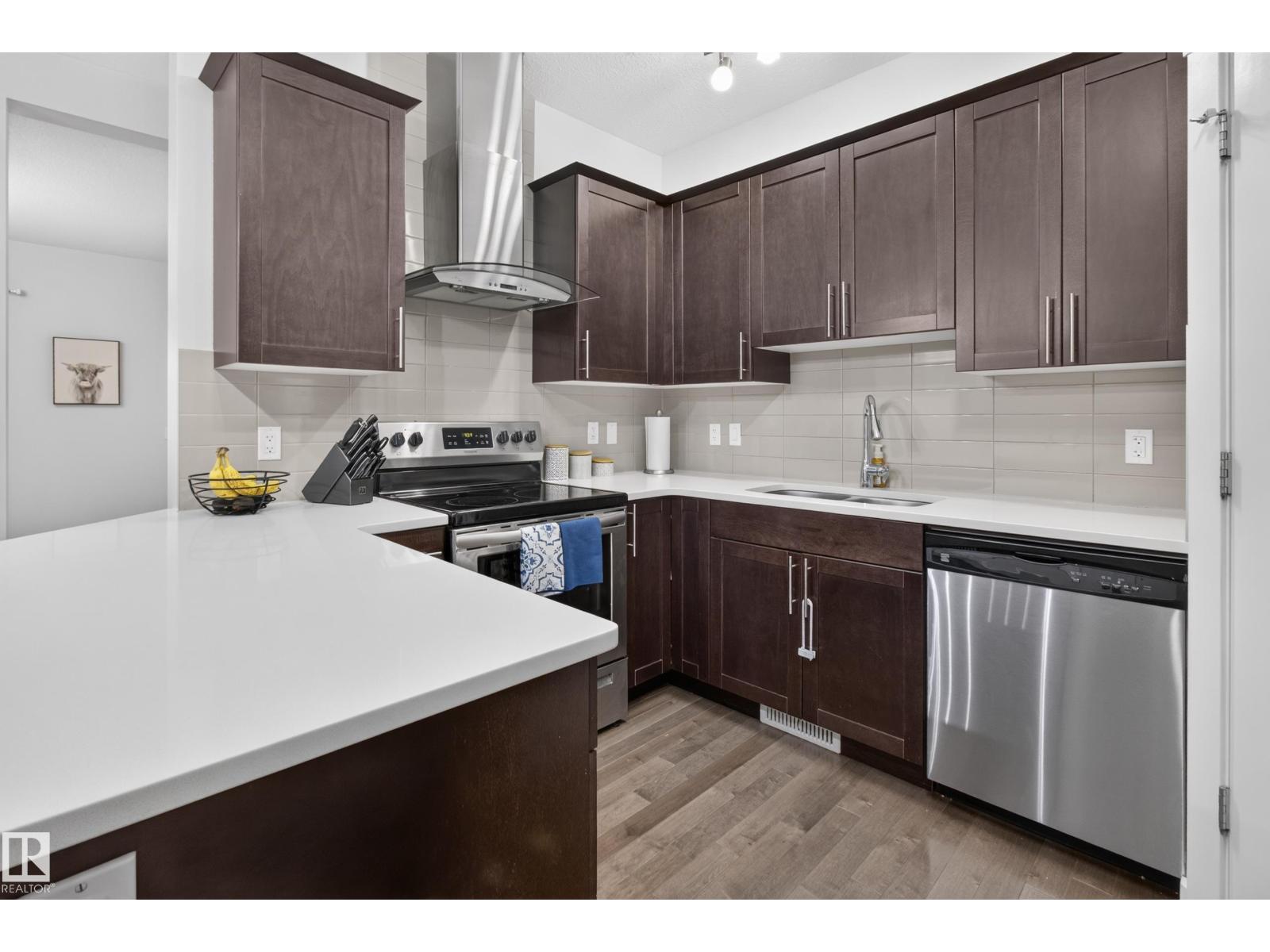 17305 73 ST NW - 5