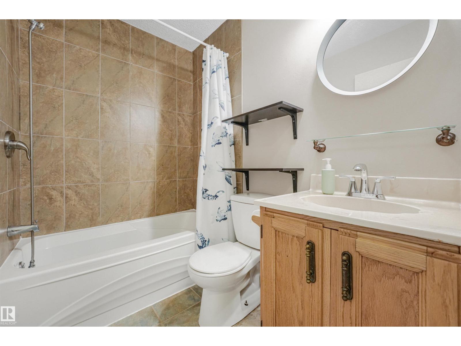 18611 57 AV NW - Image 32