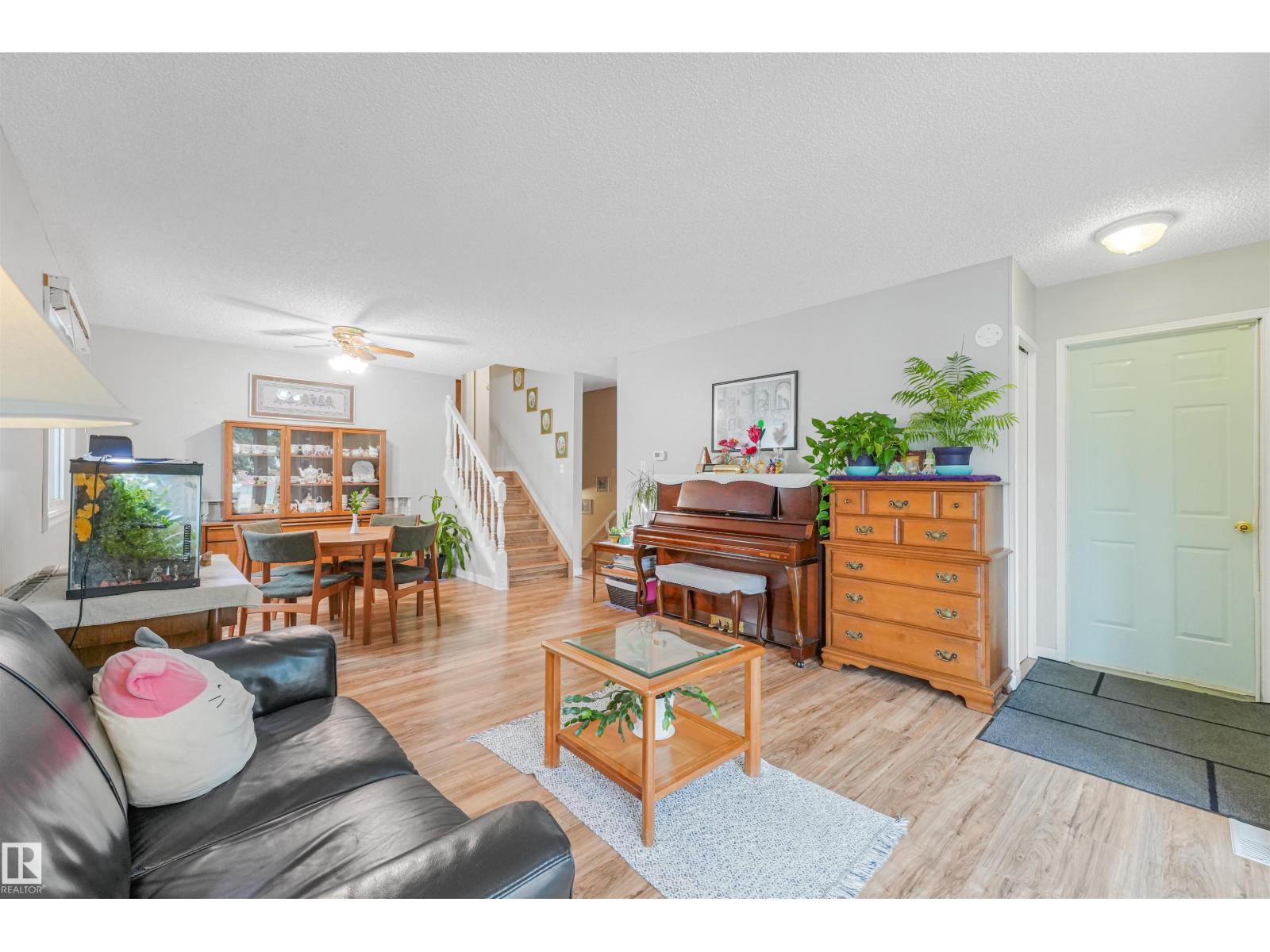 18611 57 AV NW - Image 8