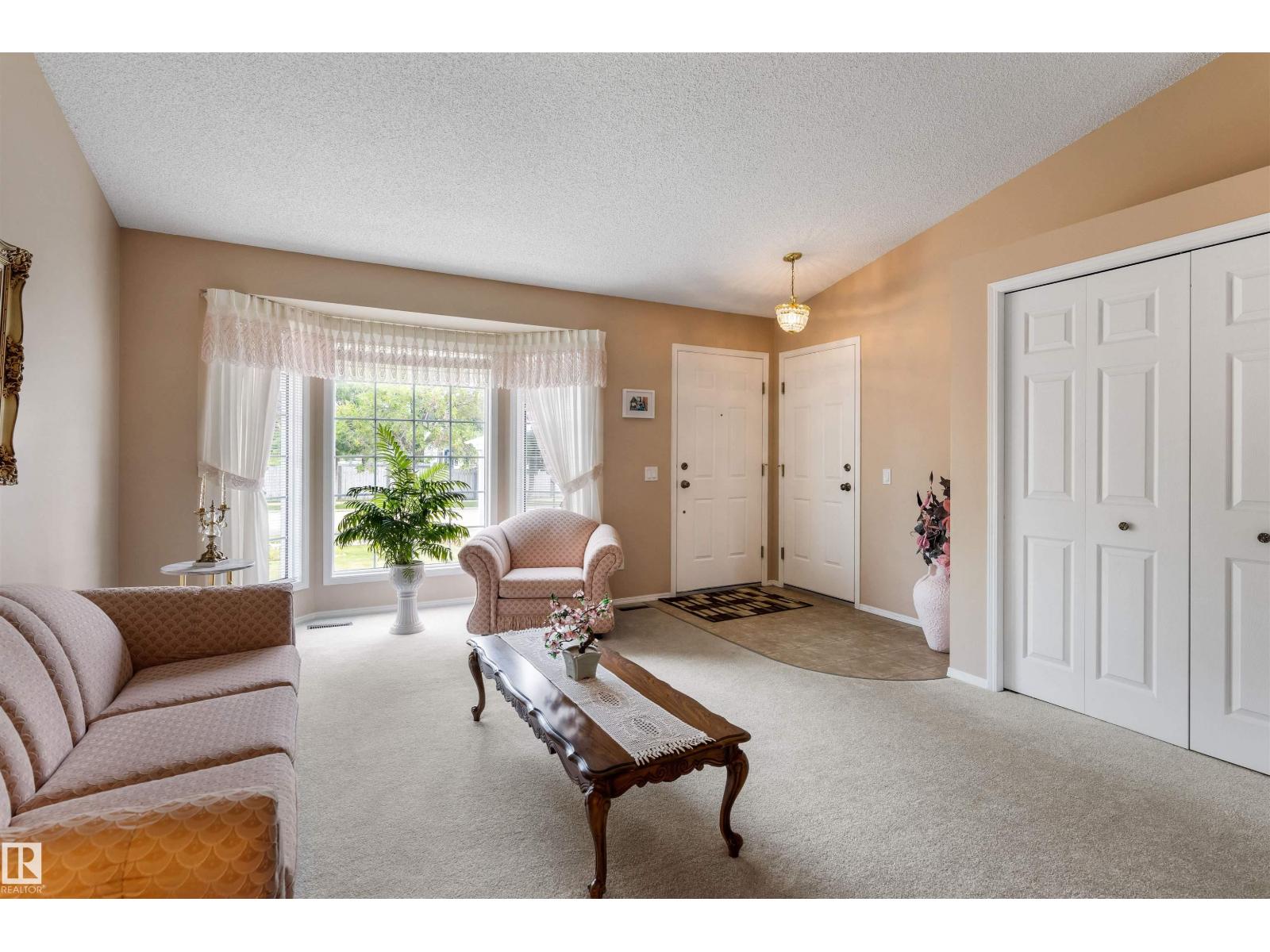 2 DUNVEGAN CT - Image 10