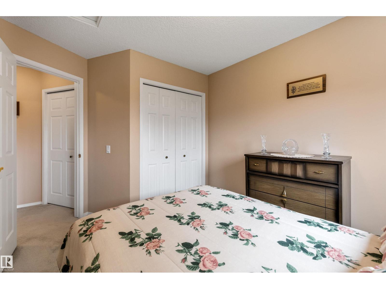 2 DUNVEGAN CT - Image 21
