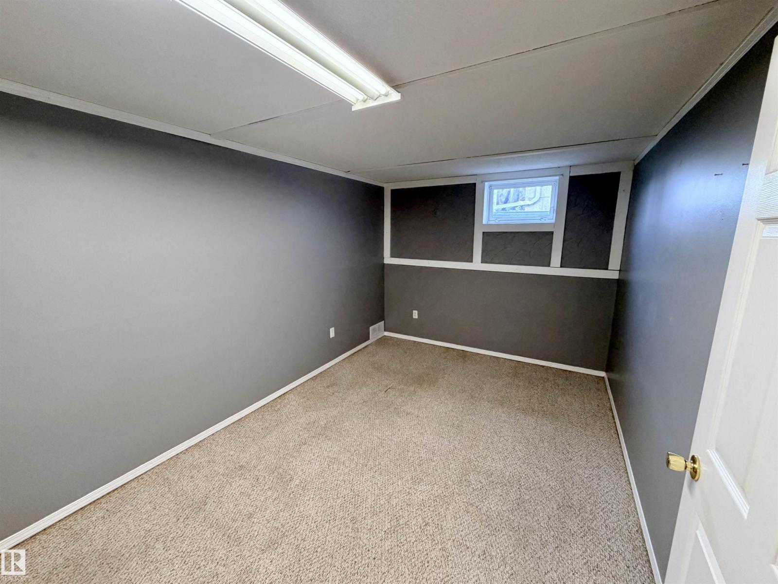 5117 51 AV - Image 15