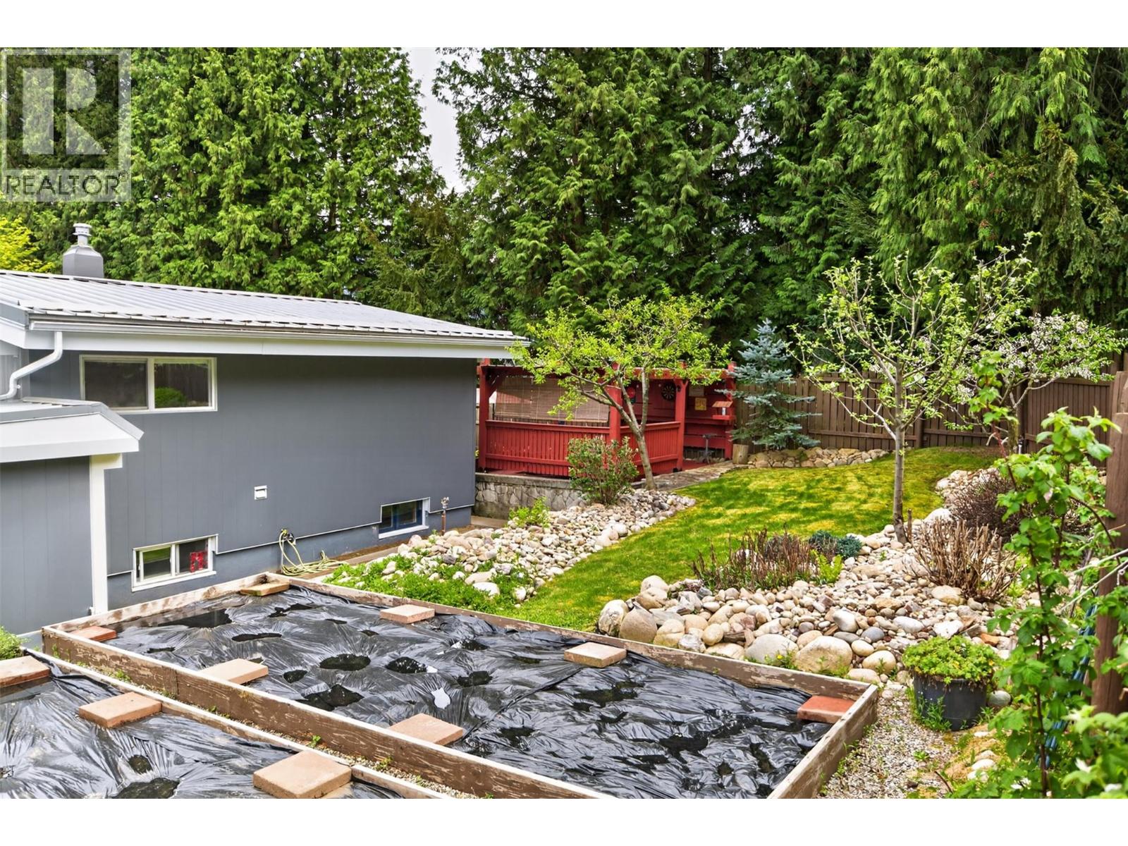 902 26th Street - 44
