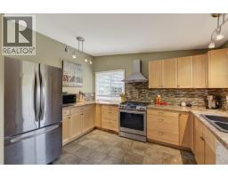 Bedroom - 902 26th Street, Castlegar, BC V1N3Z4 Photo 10