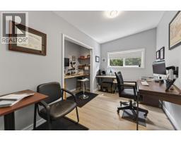 902 26th Street, Castlegar, BC V1N3Z4 Photo 17