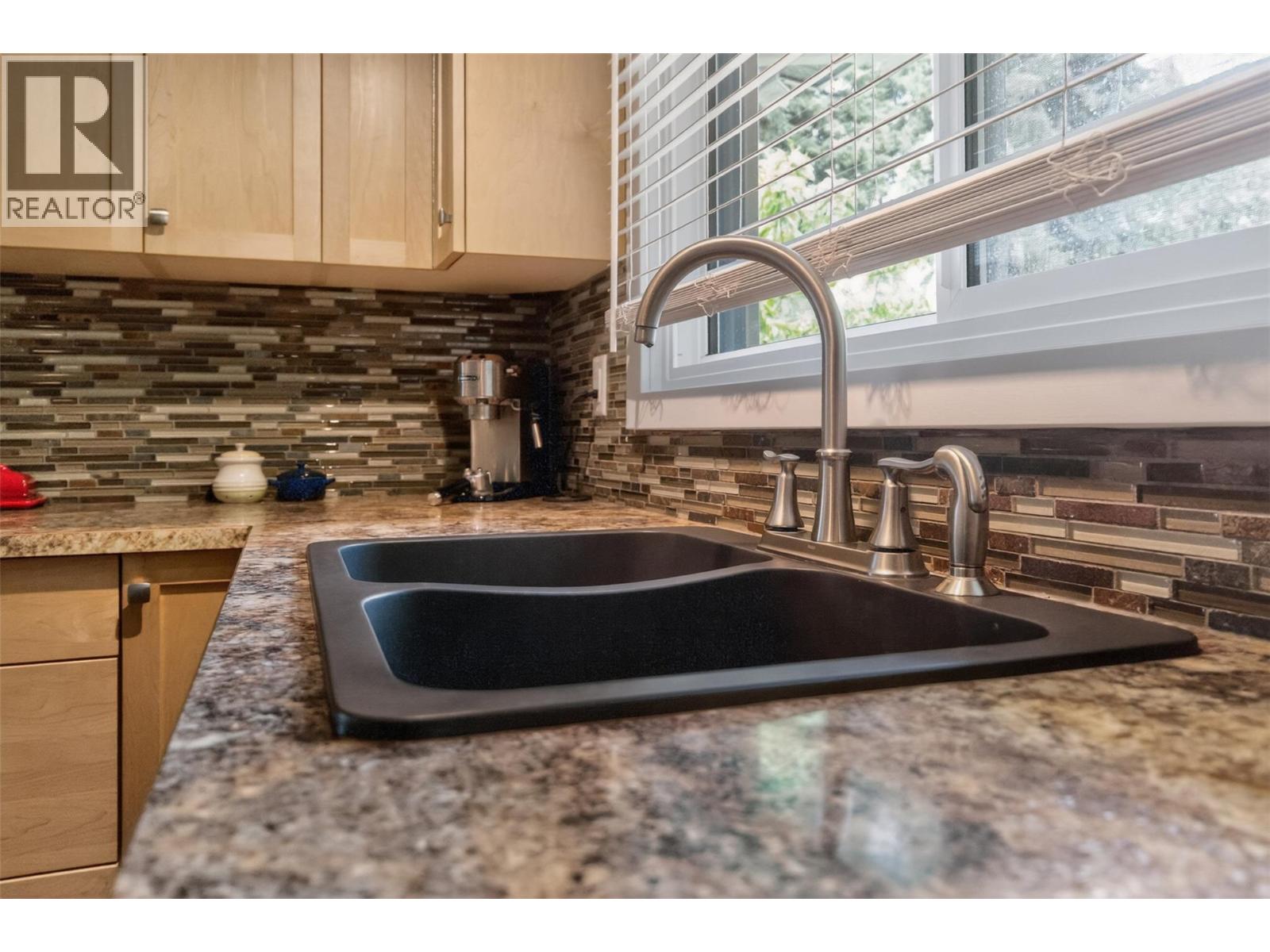 902 26th Street - 12