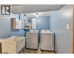 902 26th Street, Castlegar, BC V1N3Z4 Photo 23