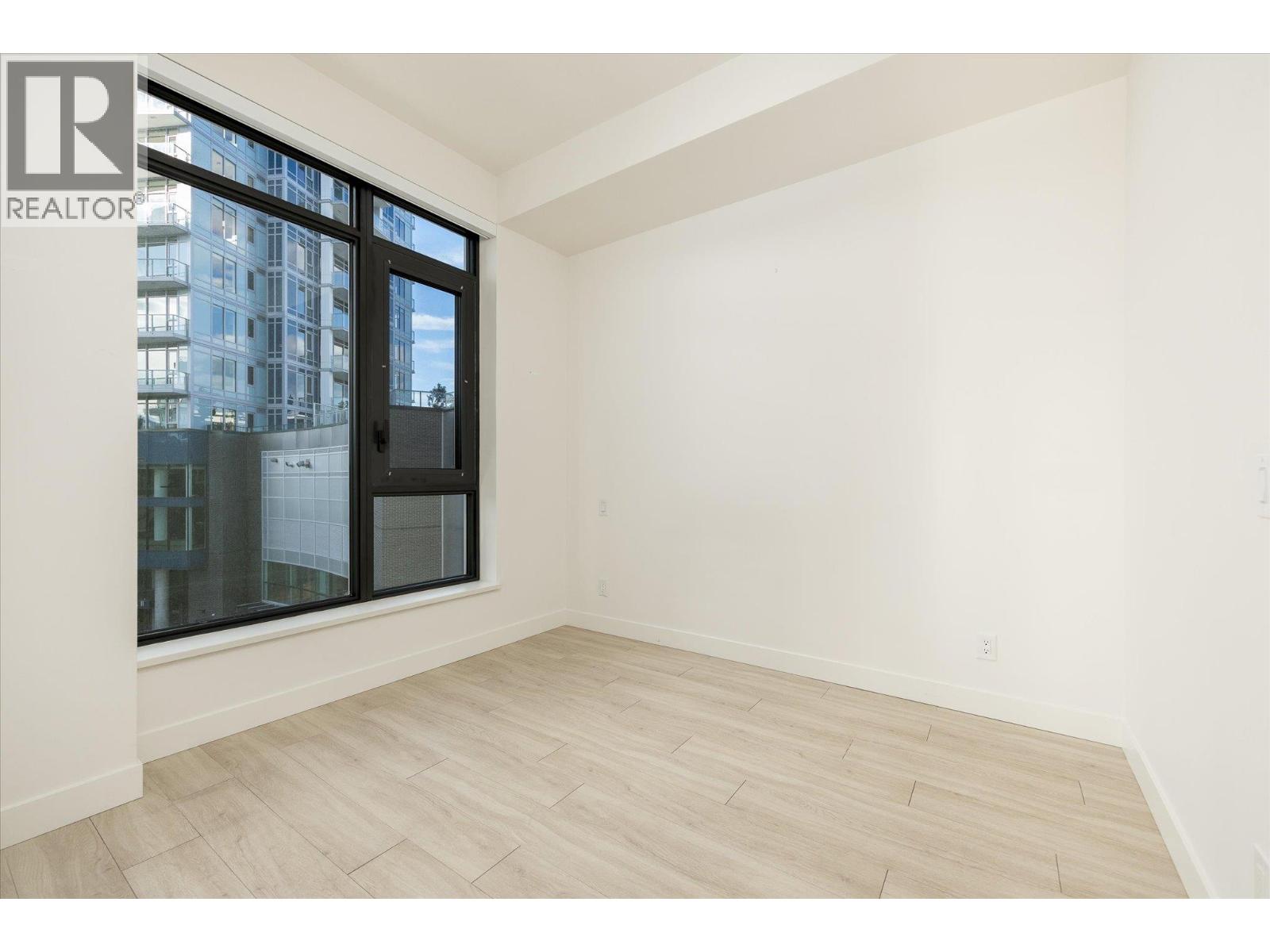 #408 3699 Capozzi Road - 16