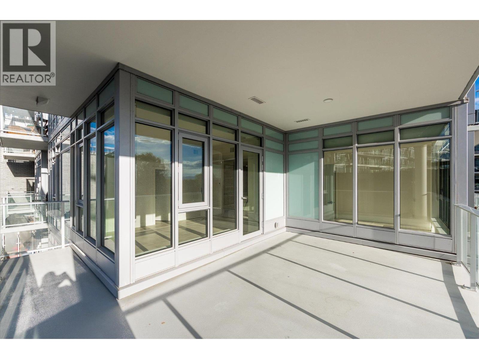 #408 3699 Capozzi Road - 28