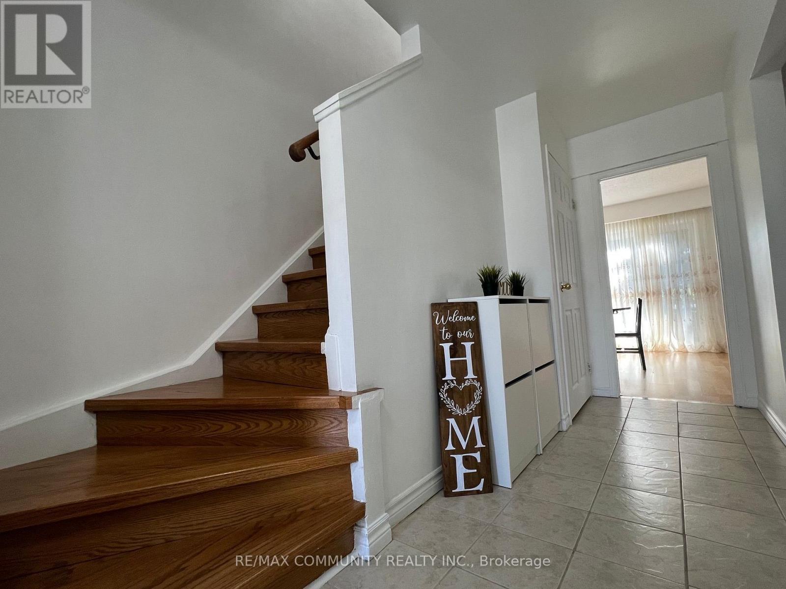 284 SPRUCEWOOD COURT - 8