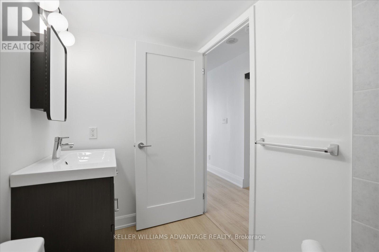 #415 1733 QUEEN STREET E - 6