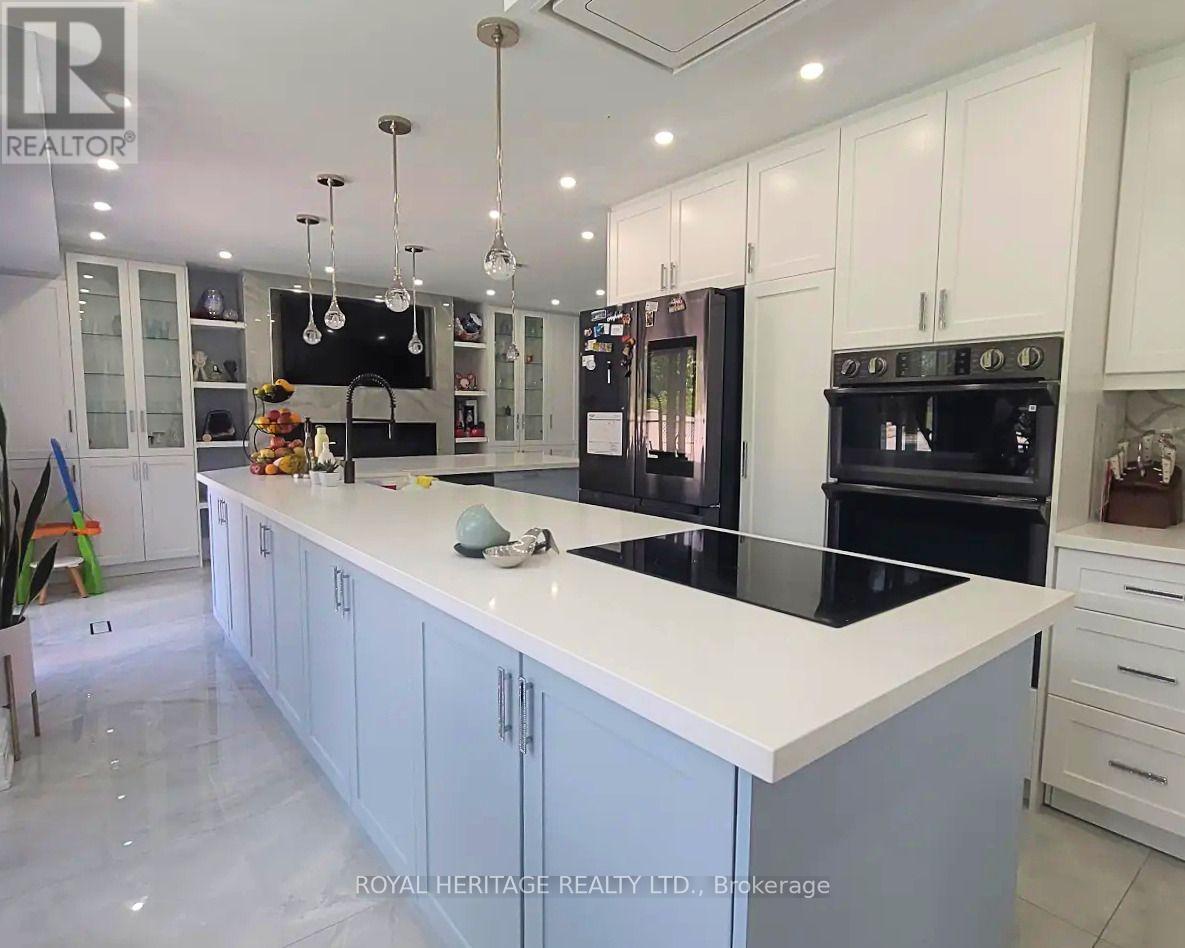 1221 FIELDSTONE CIRCLE - 12