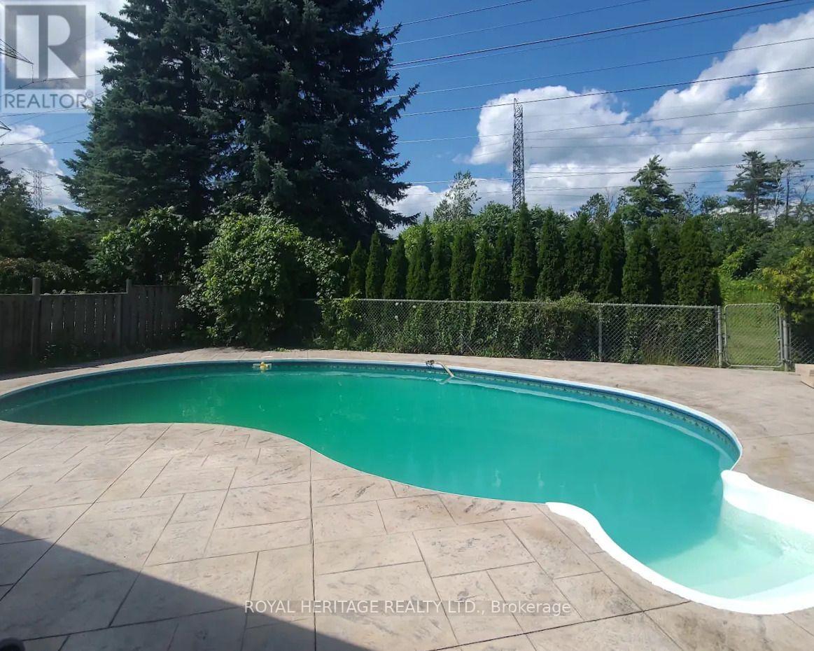 1221 FIELDSTONE CIRCLE - 40