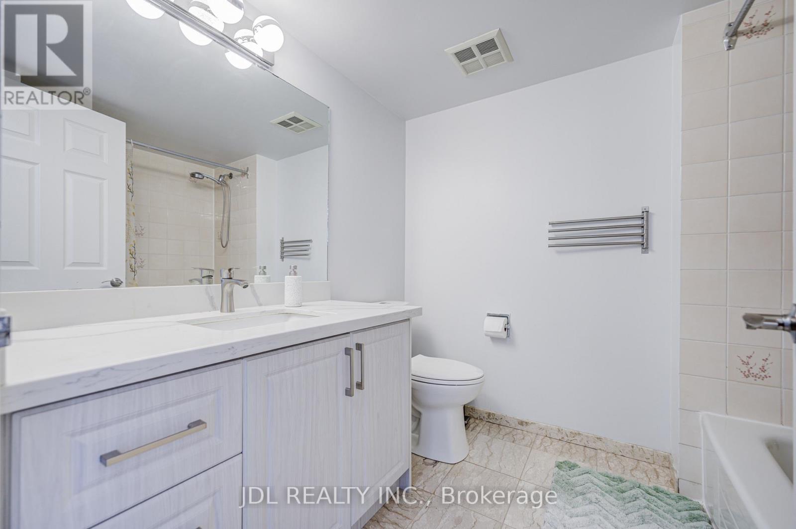#1106 1 REIDMOUNT AVENUE - 38