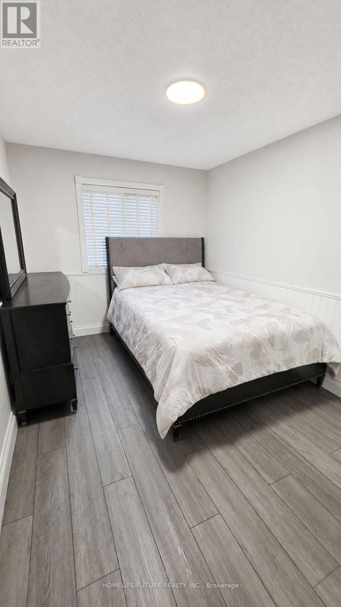98 GUILDWOOD DRIVE - 11