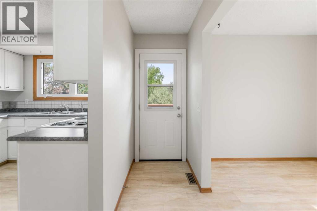 14695 Deer Ridge Drive SE - 32