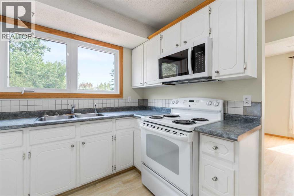 14695 Deer Ridge Drive SE - 16