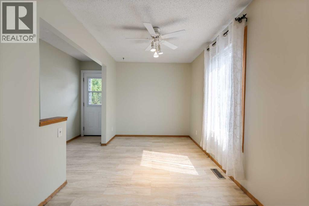 14695 Deer Ridge Drive SE - 12