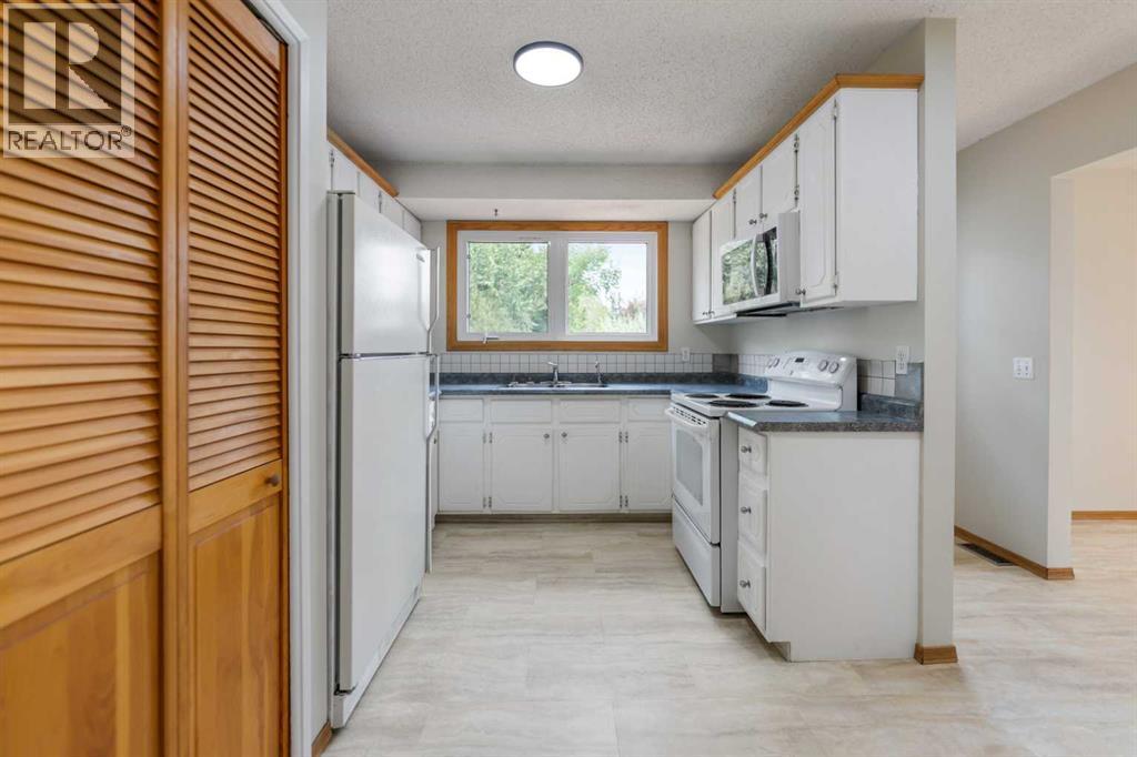14695 Deer Ridge Drive SE - 14