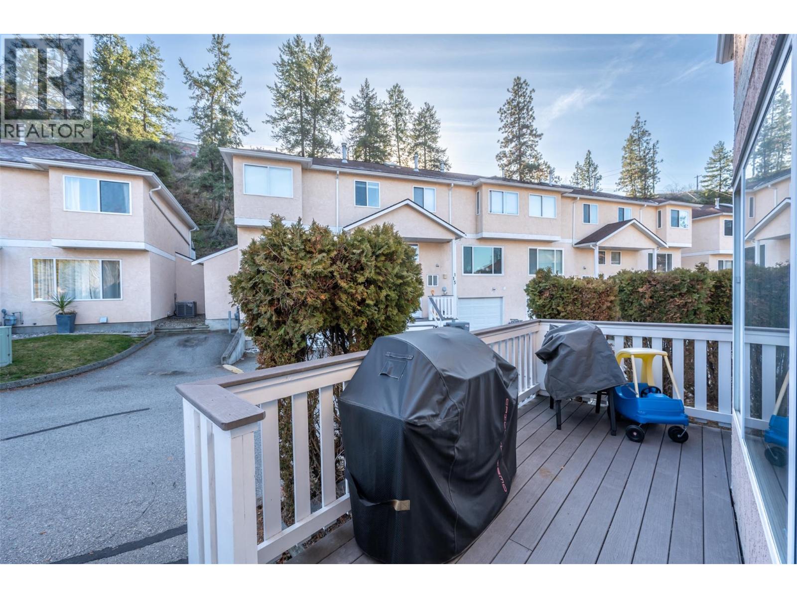 #118 1458 Penticton Avenue - 31