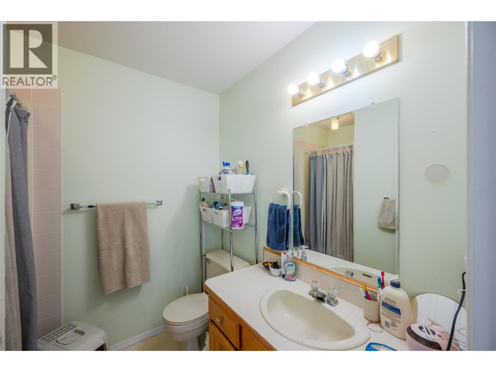 #118 1458 Penticton Avenue - 18