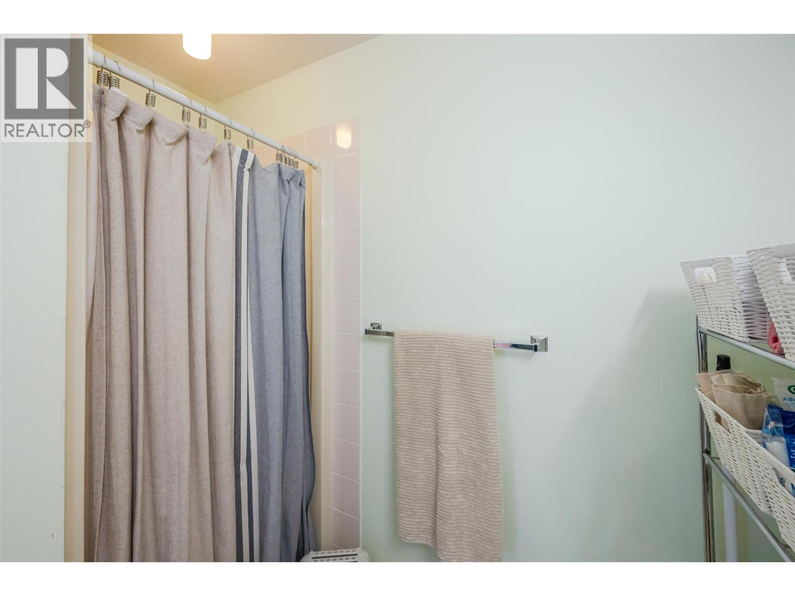 #118 1458 Penticton Avenue - 19
