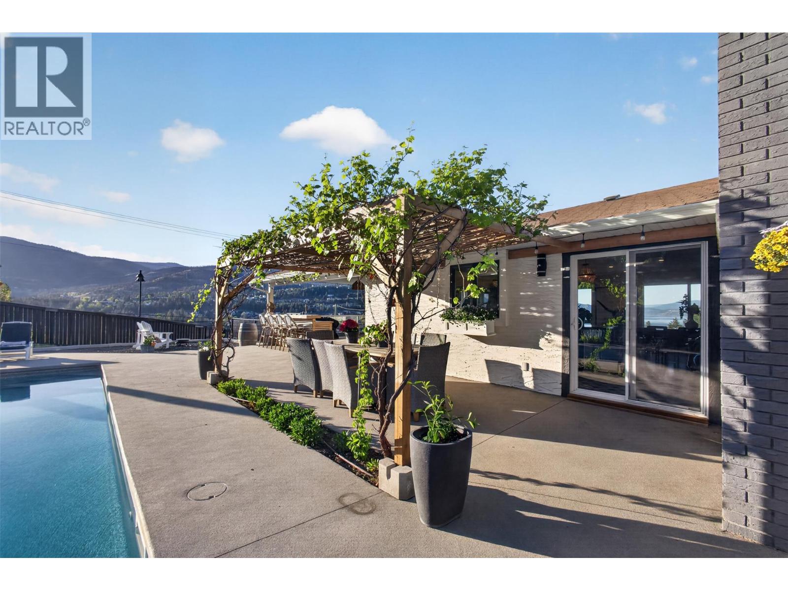 2351 Boucherie Road - 18