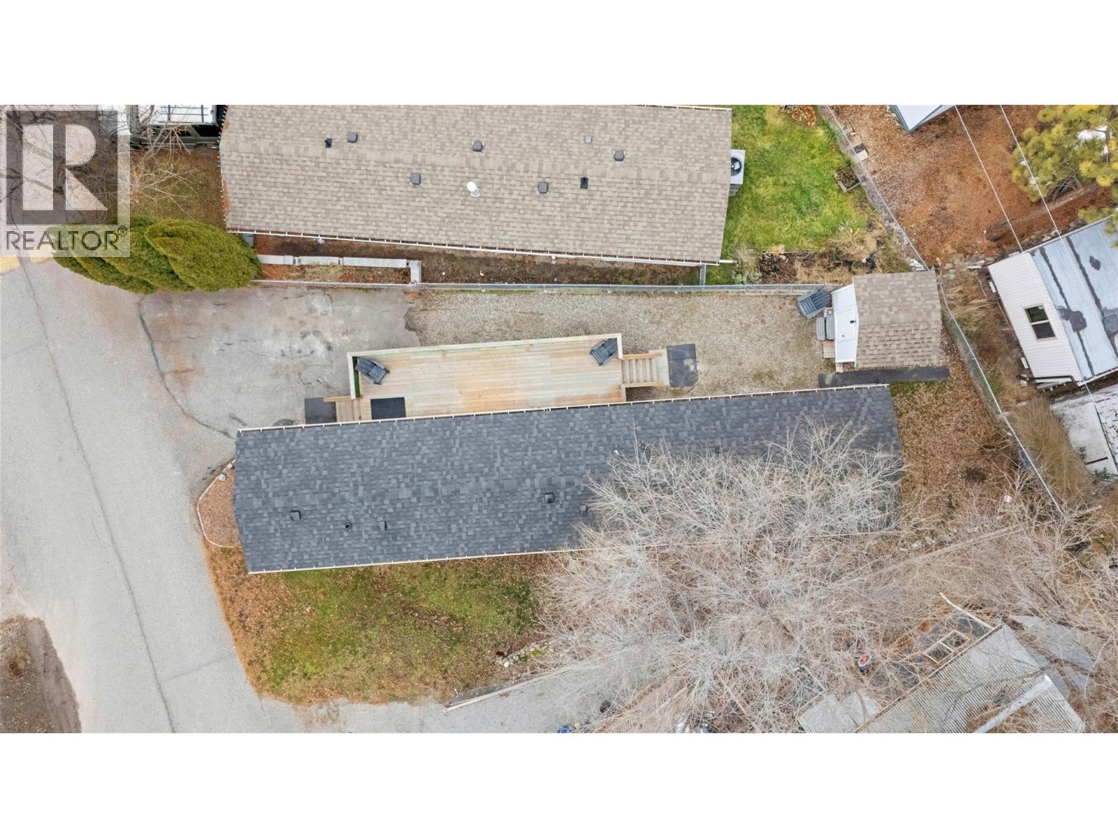 #33 1860 Boucherie Road - 21