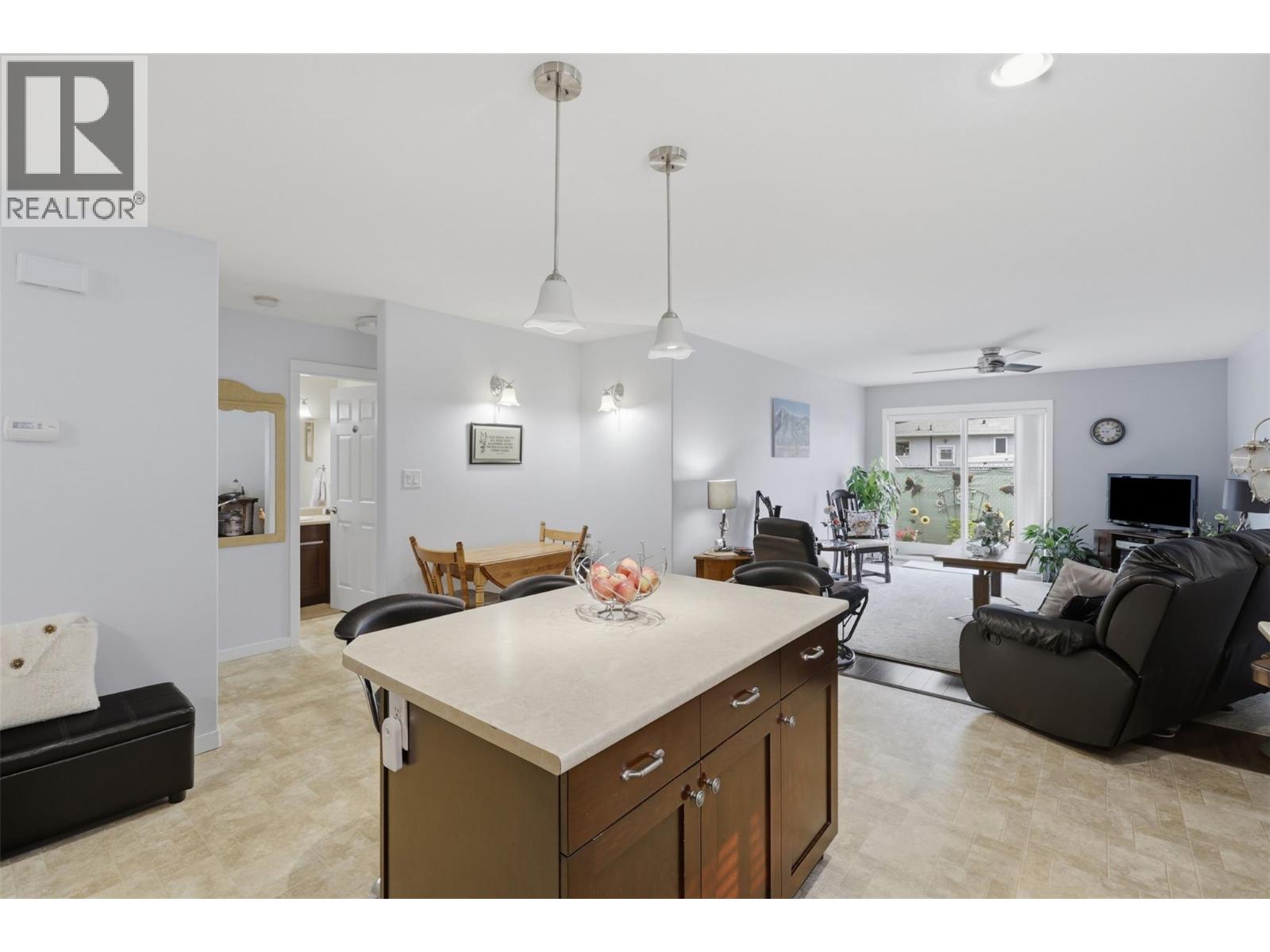 #16 1836 Greenfield Avenue - 11