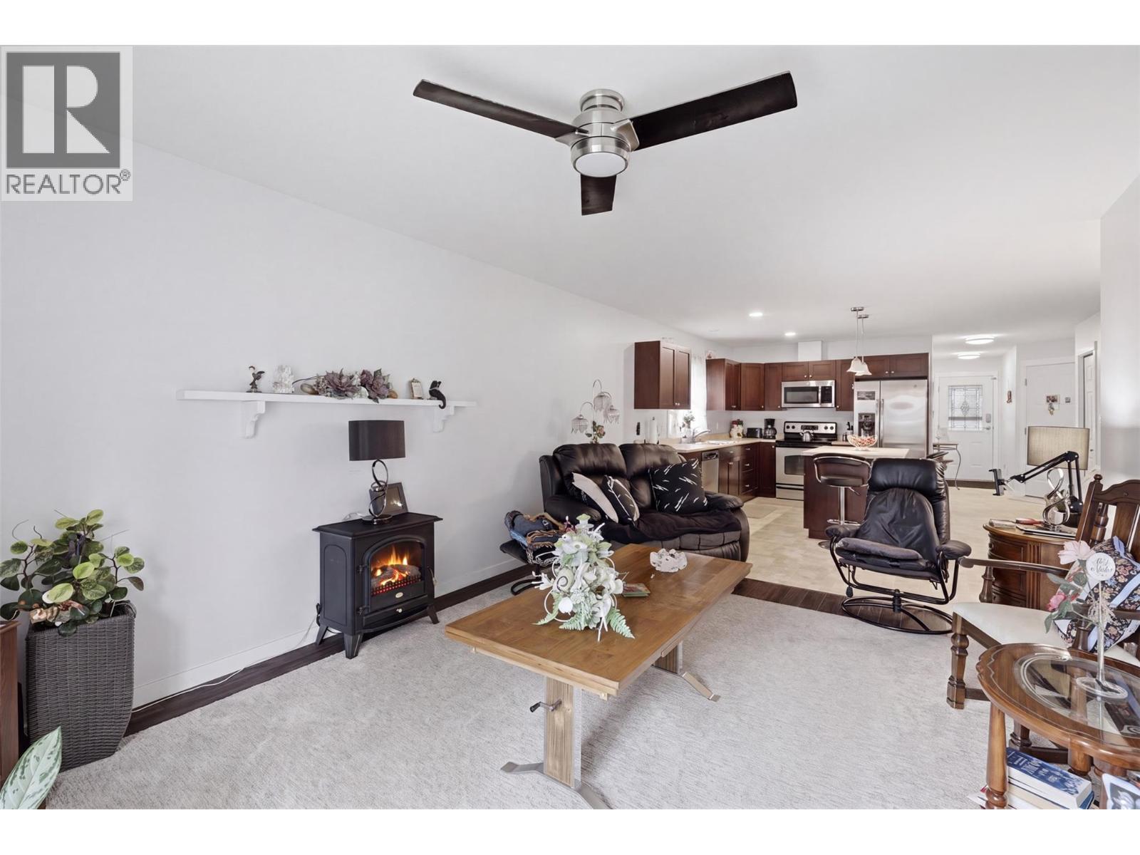 #16 1836 Greenfield Avenue - 14