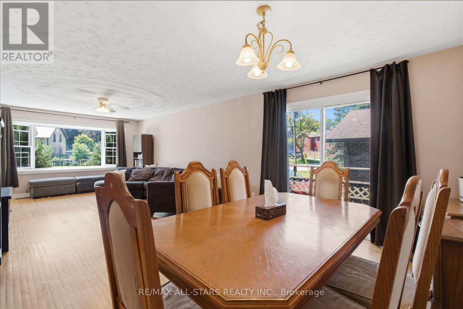 85 REACH STREET - Image 12