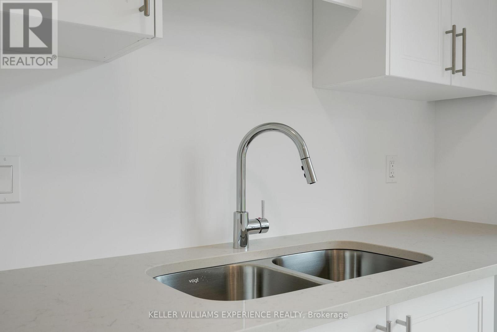 86 SAGEWOOD AVENUE - 10