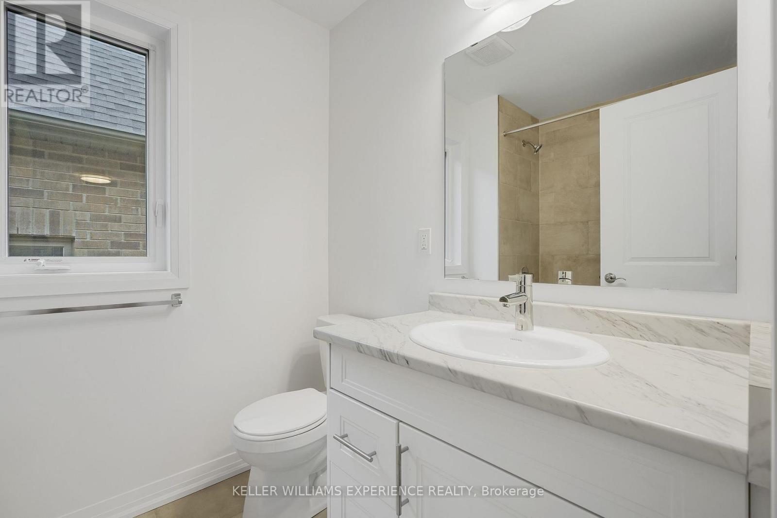 86 SAGEWOOD AVENUE - 23