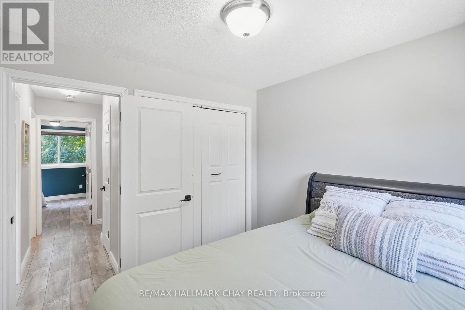 536 TENTH STREET - Image 21