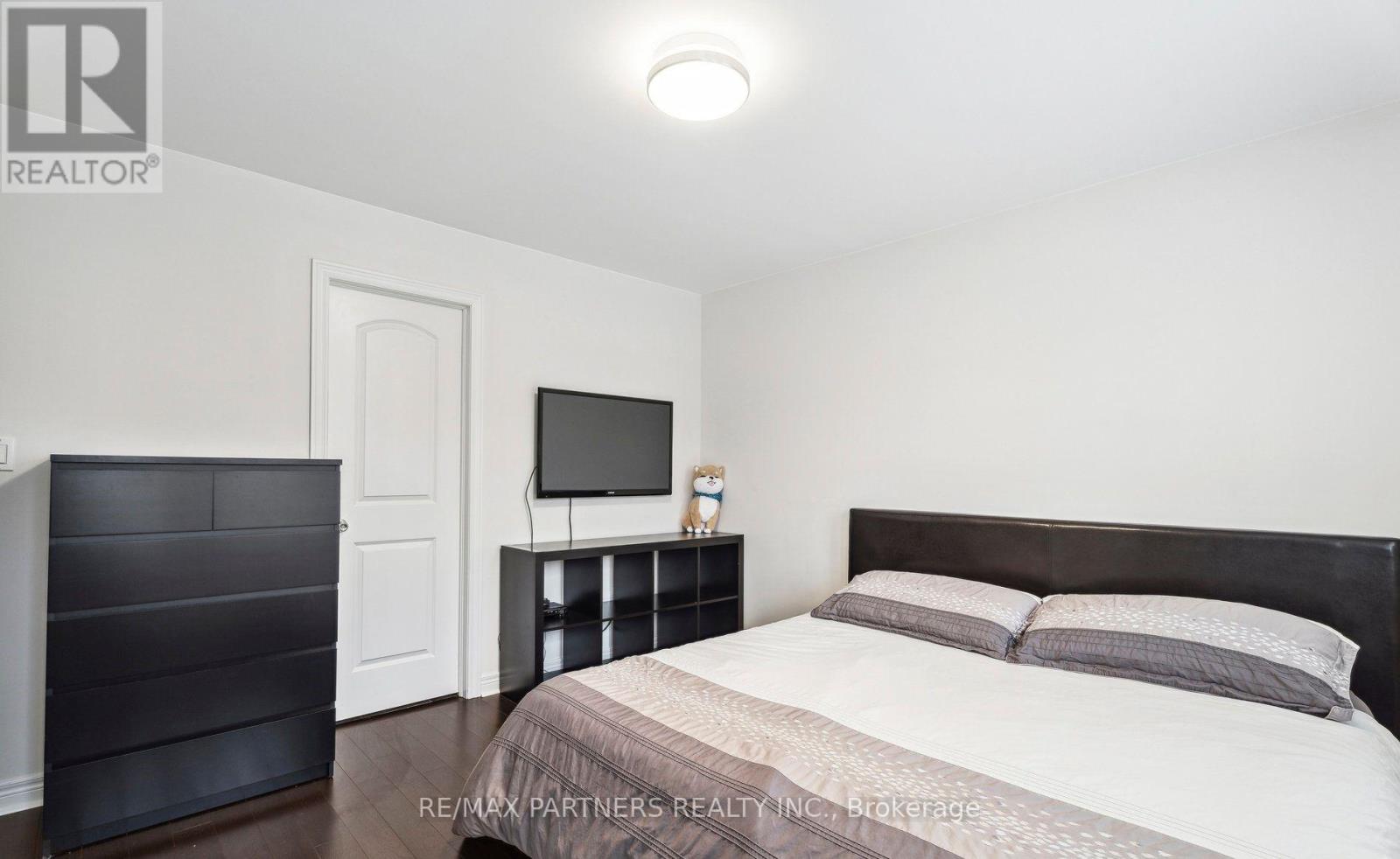 2 PORTIA STREET - 17