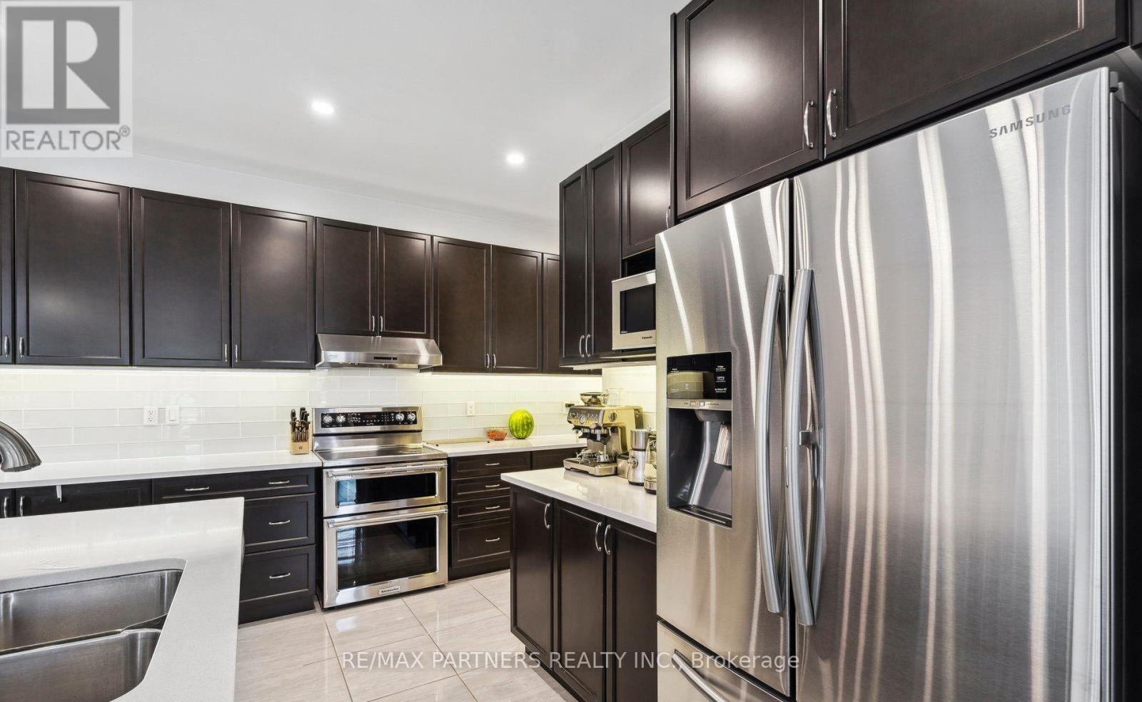 2 PORTIA STREET - 22