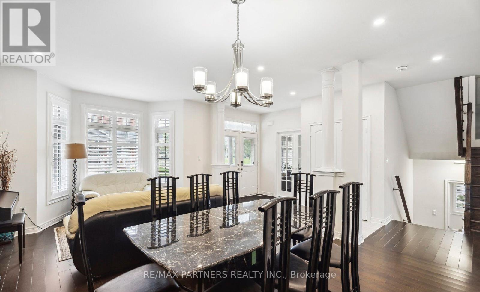 2 PORTIA STREET - 24