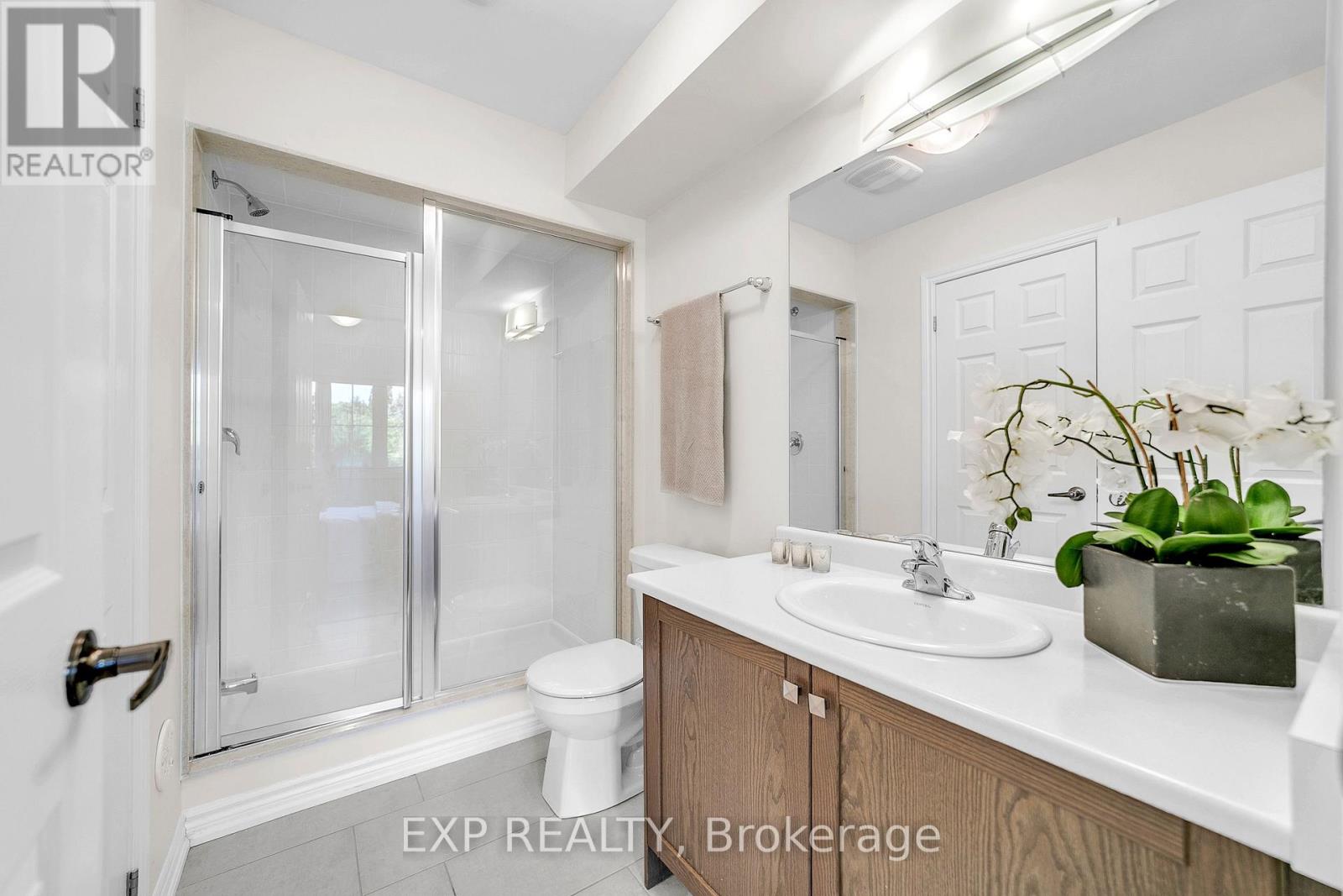 7 DELFT DRIVE - Image 32