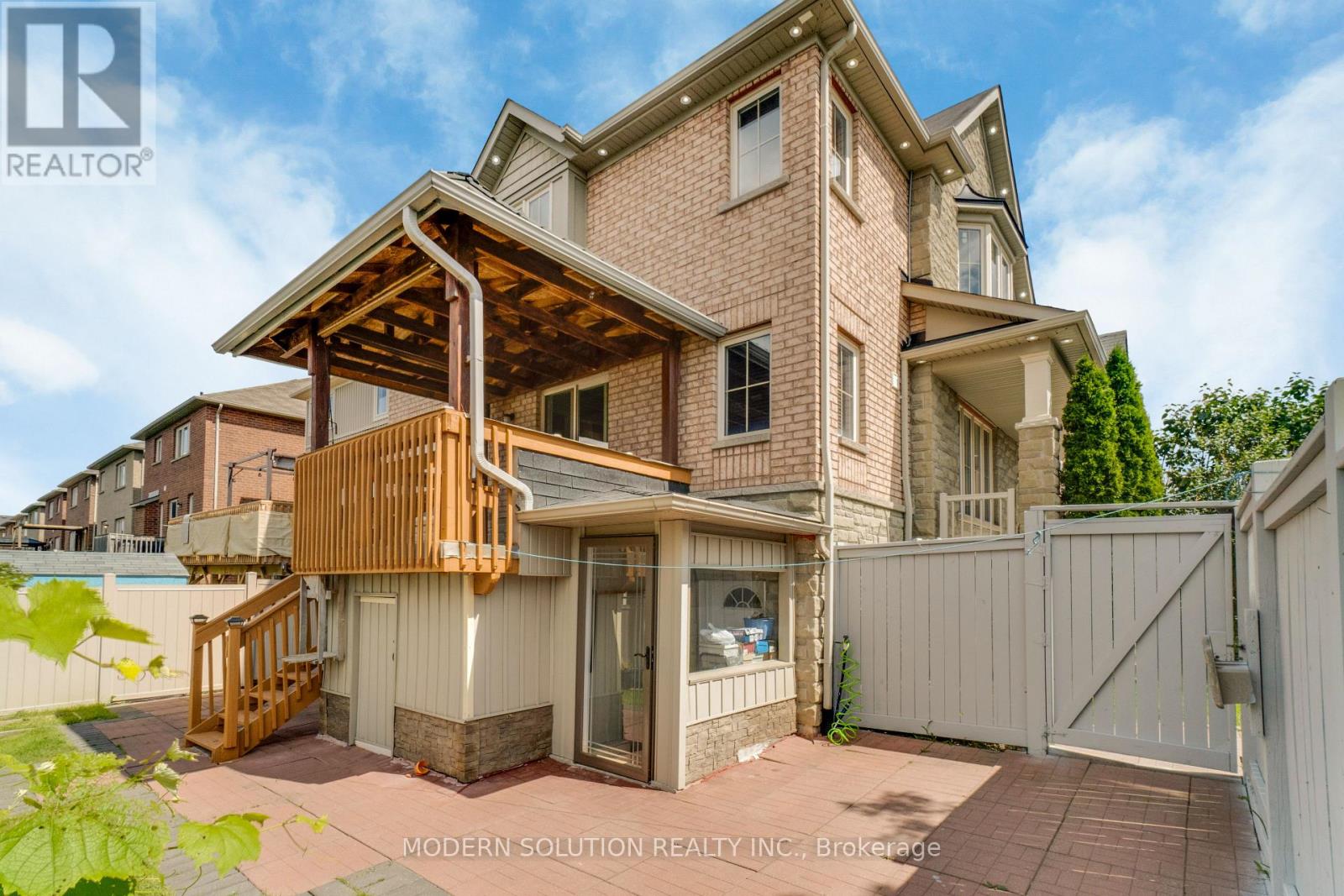 4 OVERHOLD CRESCENT - Image 48