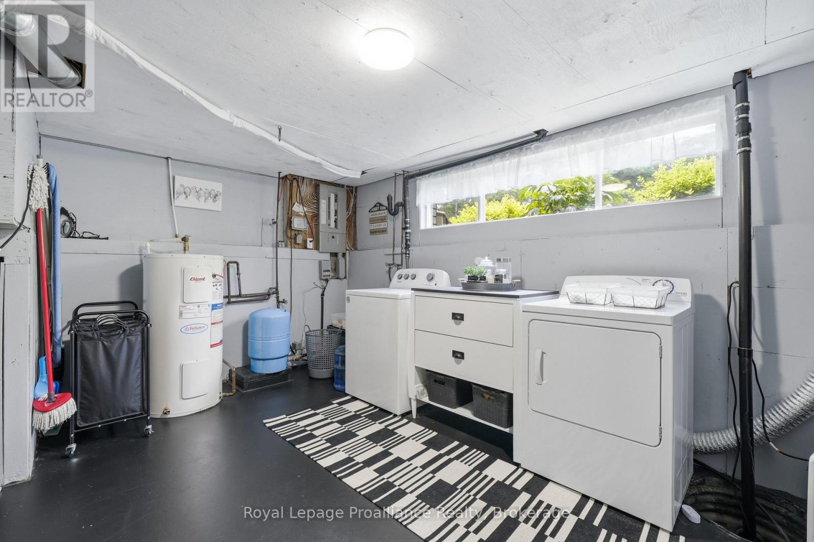 384 CARSON ROAD - Image 24