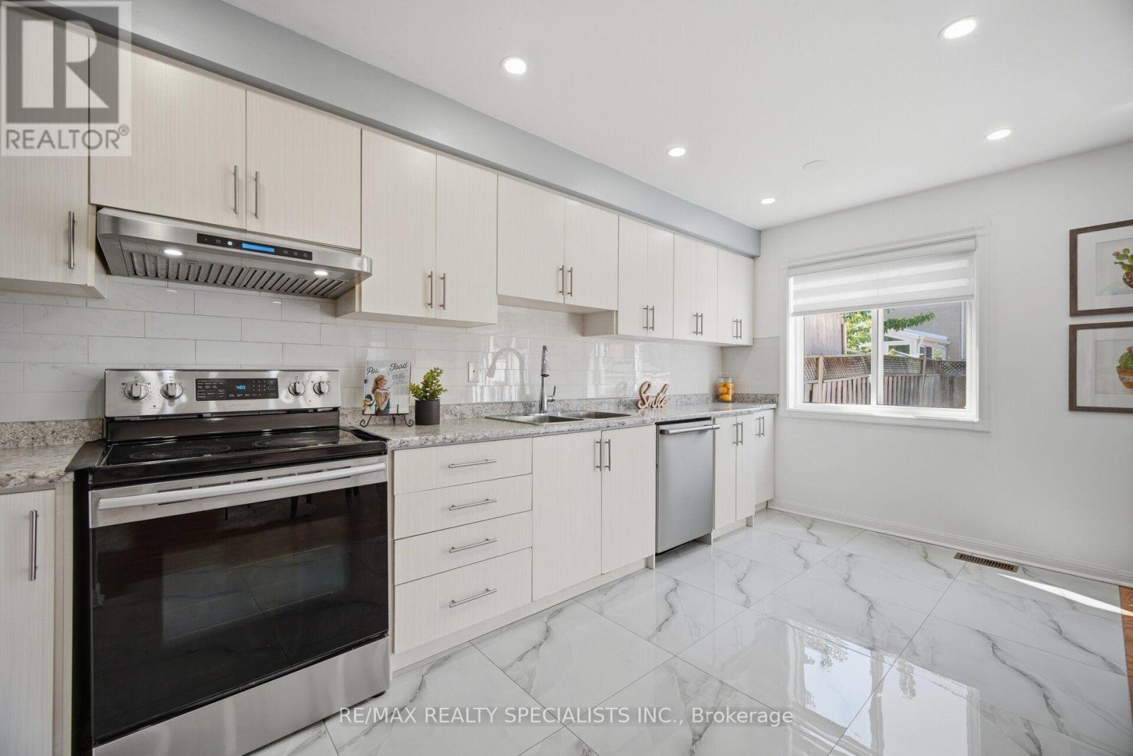 200 TILLER TRAIL - Image 12