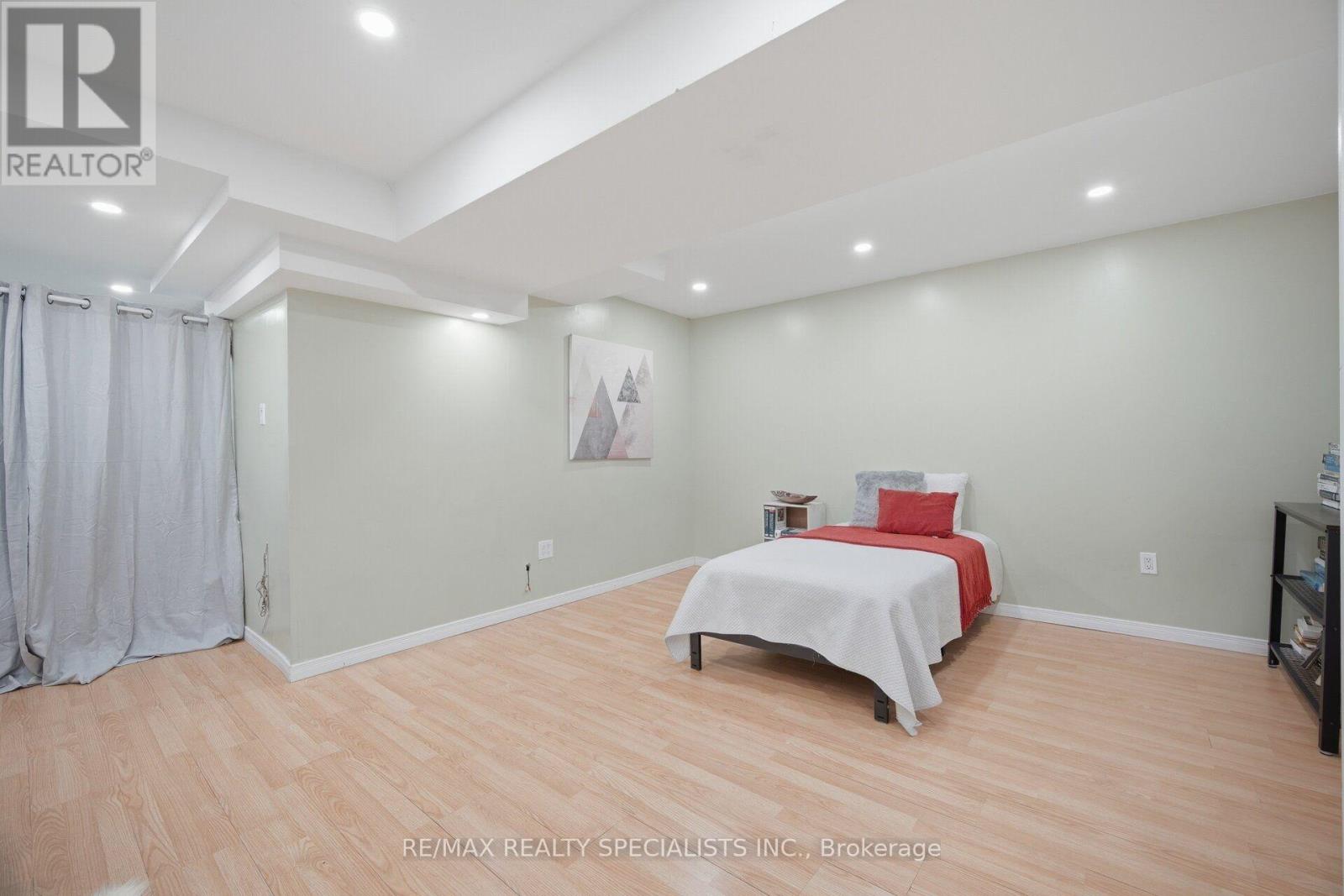 200 TILLER TRAIL - Image 40