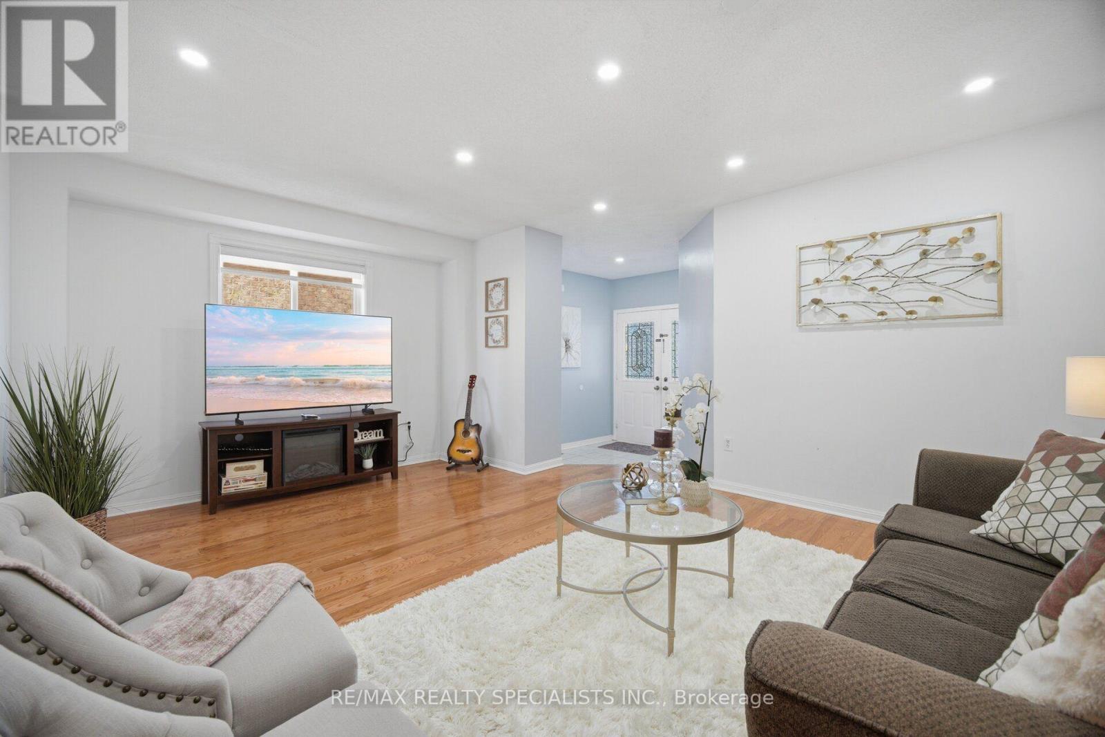 200 TILLER TRAIL - Image 8