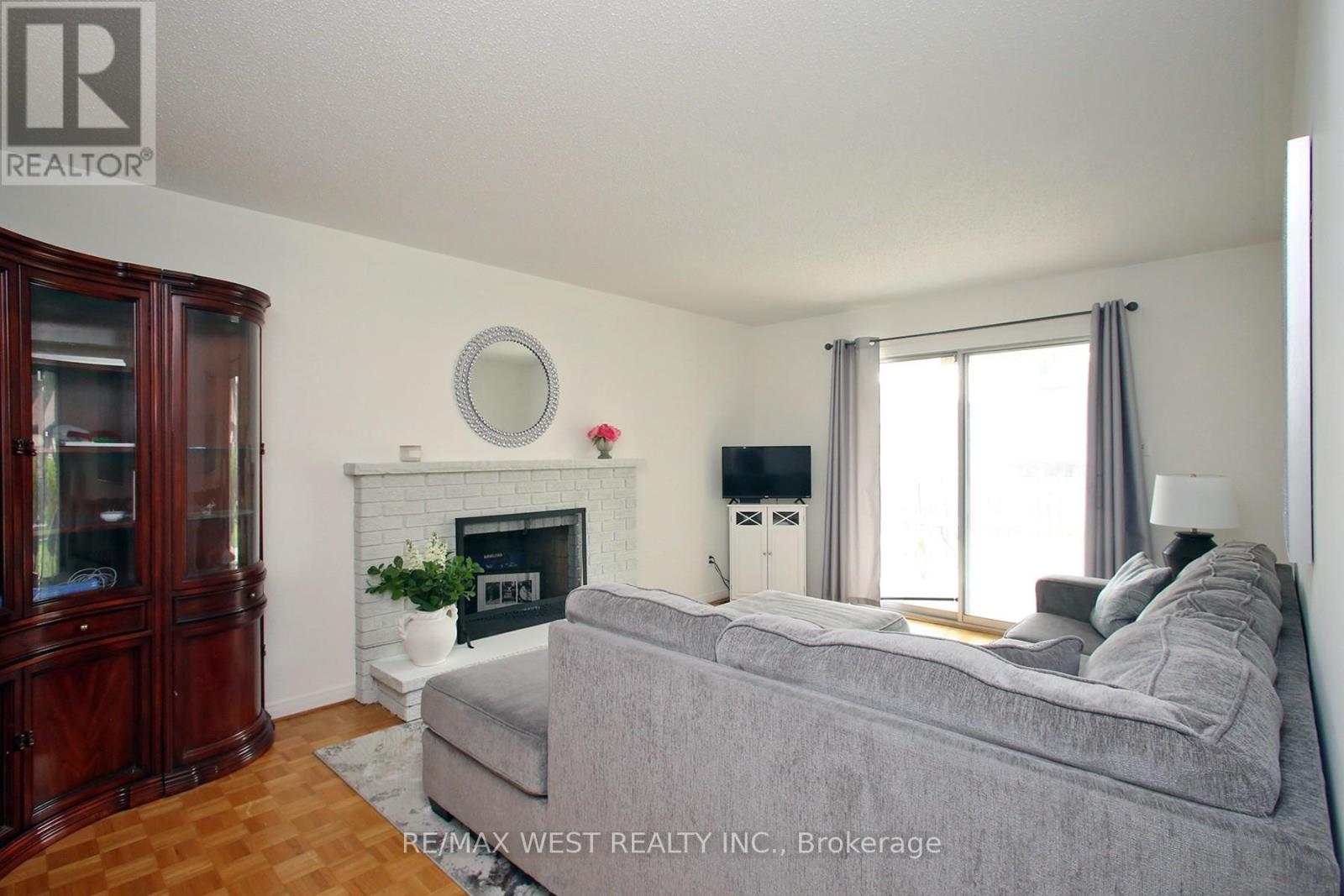 540 LOUIS DRIVE - 17