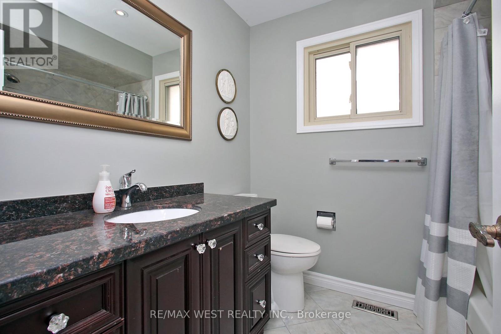 540 LOUIS DRIVE - 25