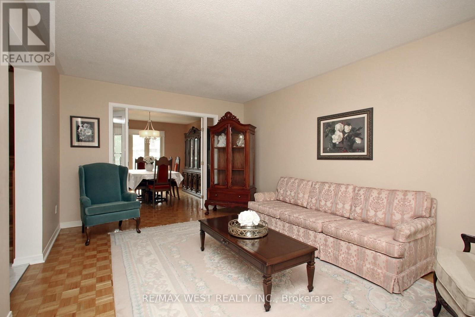 540 LOUIS DRIVE - 4